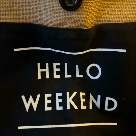 Hello Weekend Tote - Picture 2 of 4